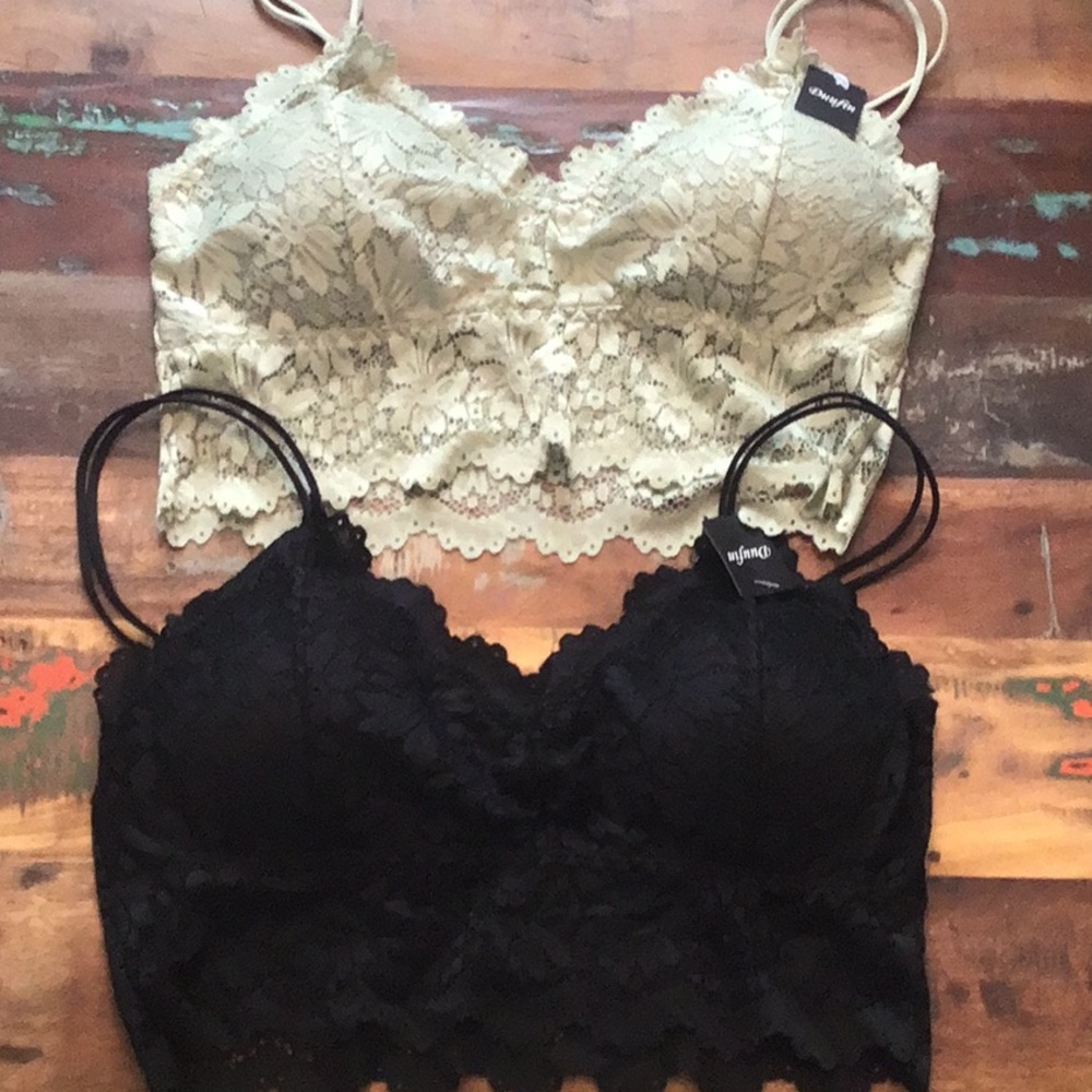 Set of 2 bralettes NWT